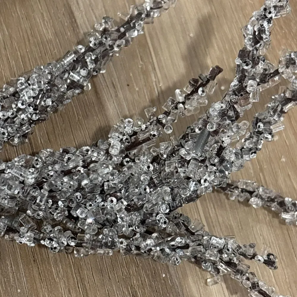 Bloomingdales Snowy Glitter Branch Frosted Artificial 18” New With Tags Holiday